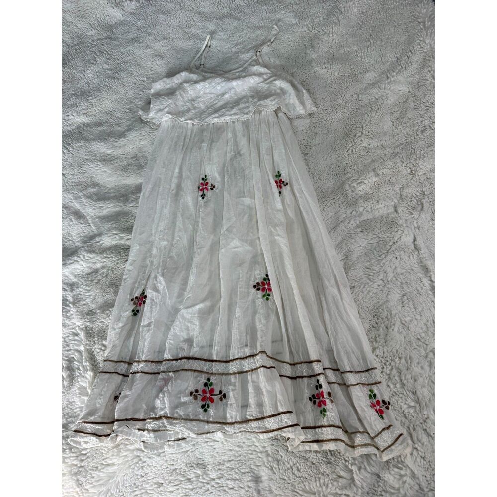 Young Threds Y2K Boho Embroidered White Maxi Dress S Floral Cottagecore